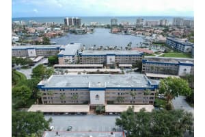 921 Spanish Cir, Delray Beach, FL 33483, Sold 07/27/20