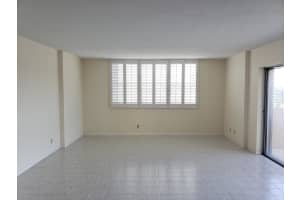 2600 N Flagler Dr, West Palm Beach, FL 33407, Sold 08/10/20
