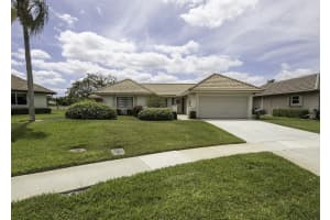 10338 Greentrail Dr N, Boynton Beach, FL 33436, Sold 07/01/20