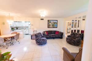 3589 La Aires Ct b1, Greenacres, FL 33463, Sold 01/27/20