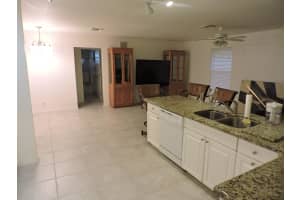 110 Sunflower Cir, Royal Palm Beach, FL 33411, Sold 04/30/20