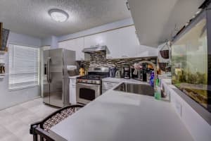 8026 Sanibel Dr, Tamarac, FL 33321, Sold 02/07/20
