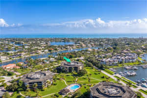 MLS# R10585764, Vero Beach, Florida 32963