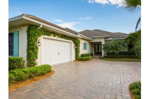 MLS# R10585790, Vero Beach, Florida 32963