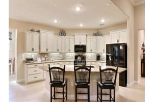 5921 Buttonwood Sq, Vero Beach, FL 32966, Sold 03/26/20