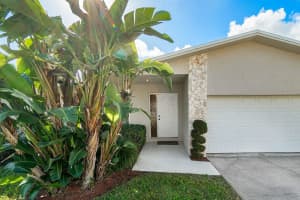 6660 Hollandaire Dr W, Boca Raton, FL 33433, Sold 01/27/20
