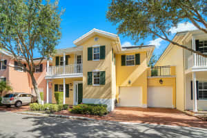 1015 E Heritage Club Cir, Delray Beach, FL 33483, Sold 07/13/20
