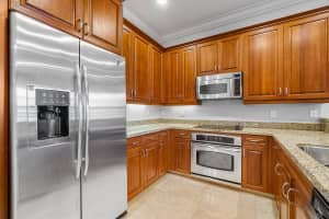 1015 E Heritage Club Cir, Delray Beach, FL 33483, Sold 07/13/20