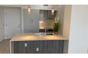 111 SE 1st Ave, Delray Beach, FL 33444, Sold 12/07/20