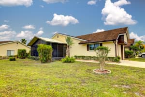 1426 SE Larkwood Cir, Port St. Lucie, FL 34952, Sold 05/05/20