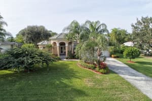 595 SW Squire Johns Ln, Palm City, FL 34990, Sold 11/02/20