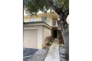 2040 Greenview Shores Blvd, Wellington, FL 33414, Sold 03/13/20