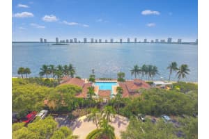 1010 Lake Shore Dr, Lake Park, FL 33403, Sold 03/18/20