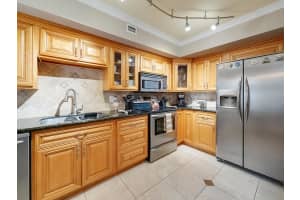 382 Golfview Rd, North Palm Beach, FL 33408, Sold 02/04/20