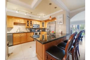 382 Golfview Rd, North Palm Beach, FL 33408, Sold 02/04/20