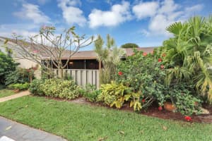 8062 Ambach Way, Hypoluxo, FL 33462, Sold 01/31/20