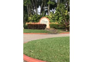 1172 The Pointe Dr, West Palm Beach, FL 33409, Sold 01/31/20