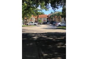 1172 The Pointe Dr, West Palm Beach, FL 33409, Sold 01/31/20