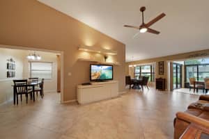 4924 Boxwood Cir, Boynton Beach, FL 33436, Sold 07/15/20