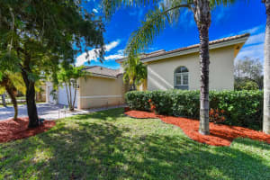 10400 Cypress Lakes Preserve Dr, Lake Worth, FL 33449, Sold 08/28/20