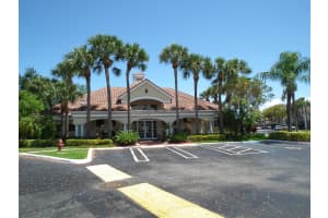 815 W Boynton Beach Blvd, Boynton Beach, FL 33426, Sold 02/13/20