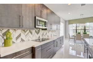 8810 NW 37th Dr, Coral Springs, FL 33065, Sold 09/14/20