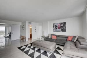 137 Golden Isles Dr, Hallandale Beach, FL 33009, Sold 11/13/20