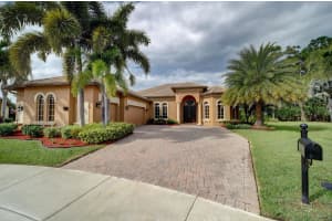 834 SW Vineland Ct, Port St. Lucie, FL 34986, Sold 02/28/20