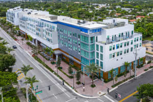 236 SE 5th Ave, Delray Beach, FL 33484, Sold 06/19/20