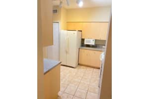 340 Crestwood Cir, Royal Palm Beach, FL 33411, Sold 02/24/20