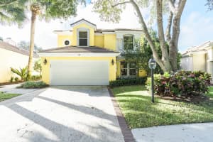 18 Grand Bay Cir, North Palm Beach, FL 33408, Sold 02/21/20