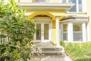 18 Grand Bay Cir, North Palm Beach, FL 33408, Sold 02/21/20