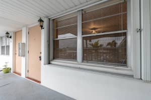 810 Lake Shore Dr, Lake Park, FL 33403, Sold 03/10/20