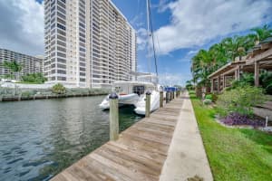 2645 Parkview Dr S, Hallandale Beach, FL 33009, Sold 06/08/20