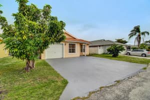 5565 Boynton Rise Ln, Boynton Beach, FL 33437, Sold 02/24/20