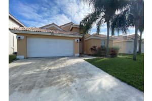 28 Valencia Dr, Boynton Beach, FL 33436, Sold 03/13/20