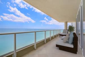 5050 N Ocean Dr, West Palm Beach, FL 33404, Sold 09/30/20
