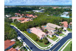 717 Charlestown Cir, Palm Beach Gardens, FL 33410, Sold 03/06/20