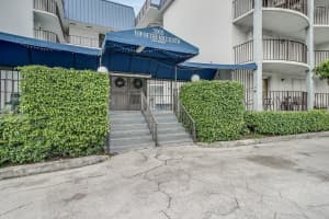 3909 N Ocean Blvd, Fort Lauderdale, FL 33308, Sold 03/02/20