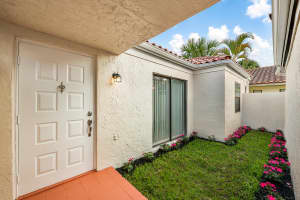 238 NW 47th Terrace, Deerfield Beach, FL 33442, Sold 05/18/20