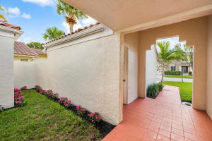 238 NW 47th Terrace, Deerfield Beach, FL 33442, Sold 05/18/20