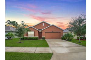 1327 Lexington Square SW, Vero Beach, FL 32962, Sold 08/21/20