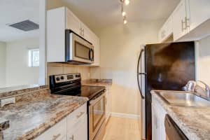 36 N Crossings Cir, Boynton Beach, FL 33435, Sold 06/12/20