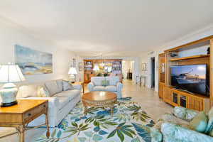100 S Beach Rd, Jupiter, FL 33469, Sold 04/15/20