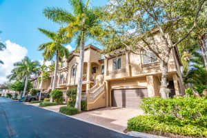 3056 Waterside Cir, Boynton Beach, FL 33435, Sold 12/10/20