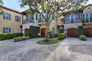 1026 Coralina Ln, Delray Beach, FL 33483, Sold 11/13/20