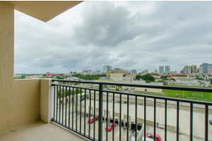 616 Clearwater Park Rd, West Palm Beach, FL 33401, Sold 06/05/20
