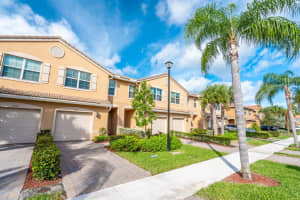 5812 Monterra Club Dr, Lake Worth, FL 33463, Sold 03/23/20