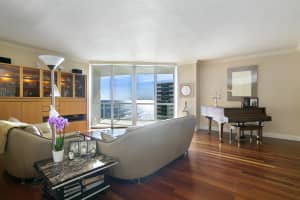 4600 N Ocean Dr, Riviera Beach, FL 33404, Sold 03/05/20