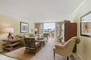 2773 S Ocean Blvd, Palm Beach, FL 33480, Sold 07/14/20